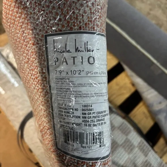 Geometric Patterned Tan and Cream Area Rug - Picture 4 of 4